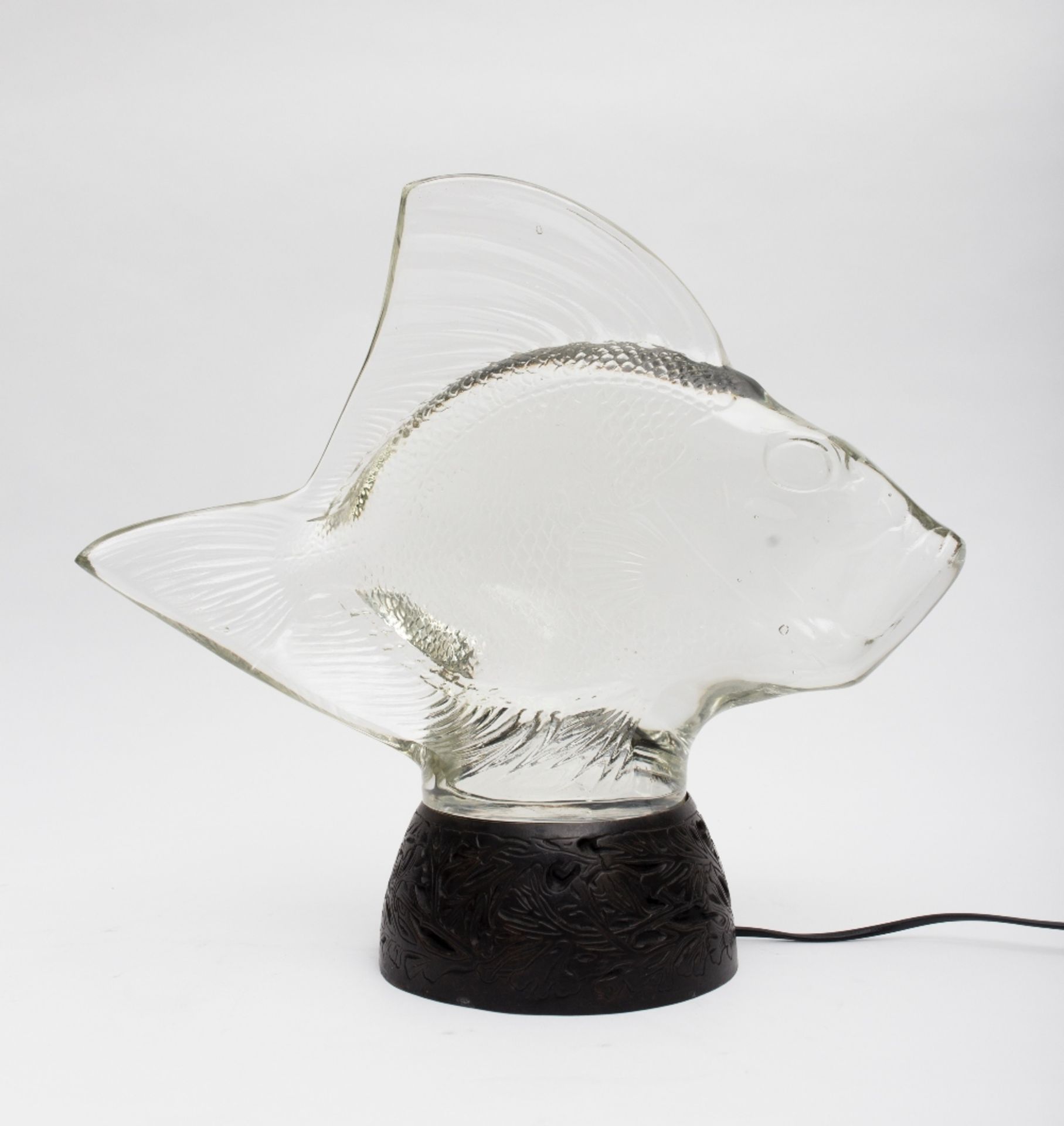 René Lalique (1860-1945)Large fish, seaweed, model created in 1922; Clear moulded pressed glass