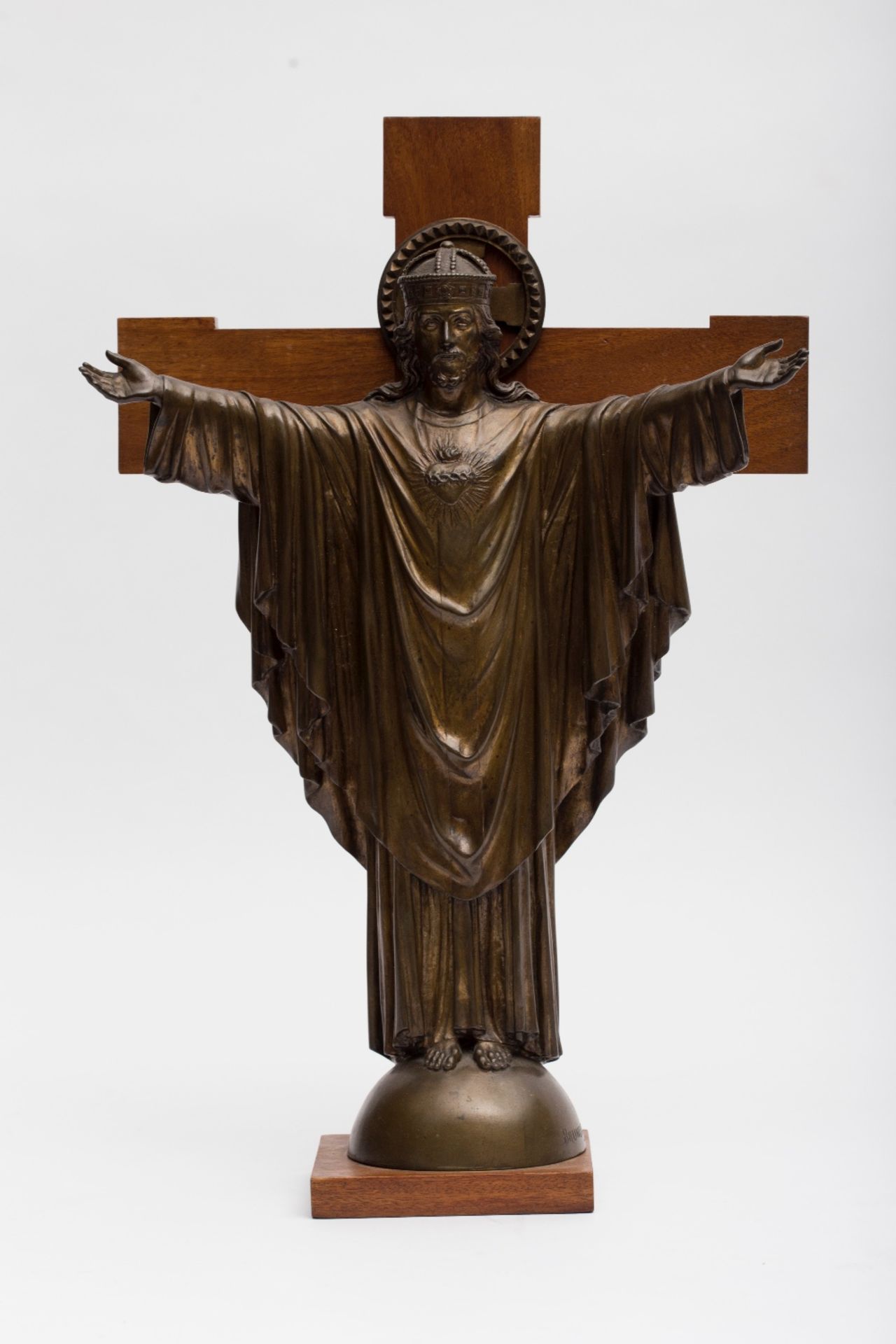 Bruno Gerrits (1881-1970)Christ the King; Bronze sculpture with golden-brown patina, and padauk