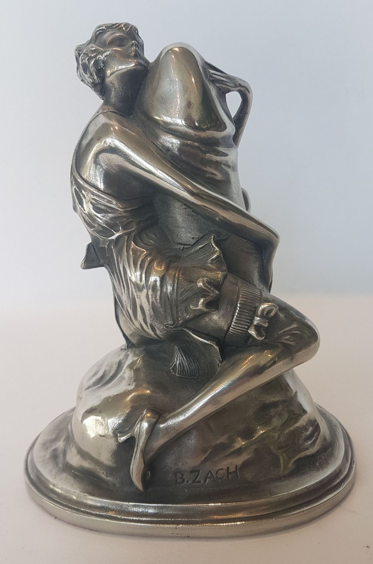 Bruno Zach (1891-1935)The embrace; Silvery metal sculpture. Signed. 16 x 13 x 8 cm