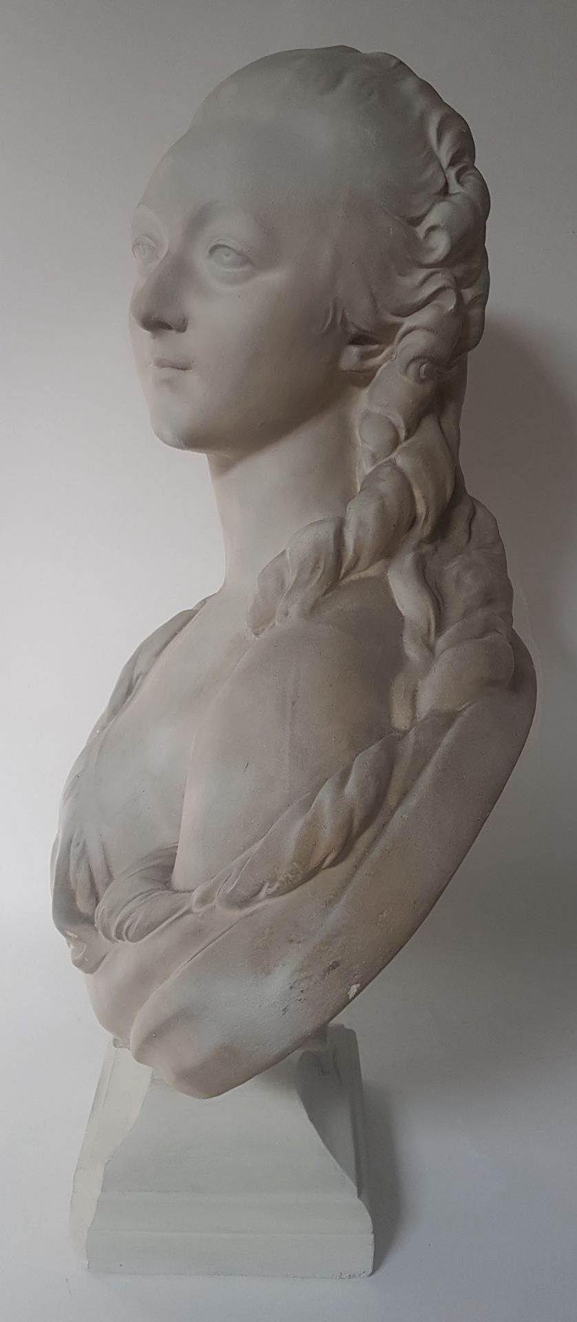 Augustin Pajou (1730-1809). After.Bust of Madame du Barry ; Plaster sculpture. Bears an - Image 4 of 5