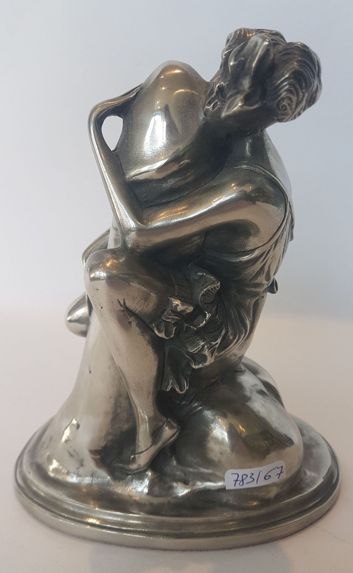 Bruno Zach (1891-1935)The embrace; Silvery metal sculpture. Signed. 16 x 13 x 8 cm - Image 4 of 5