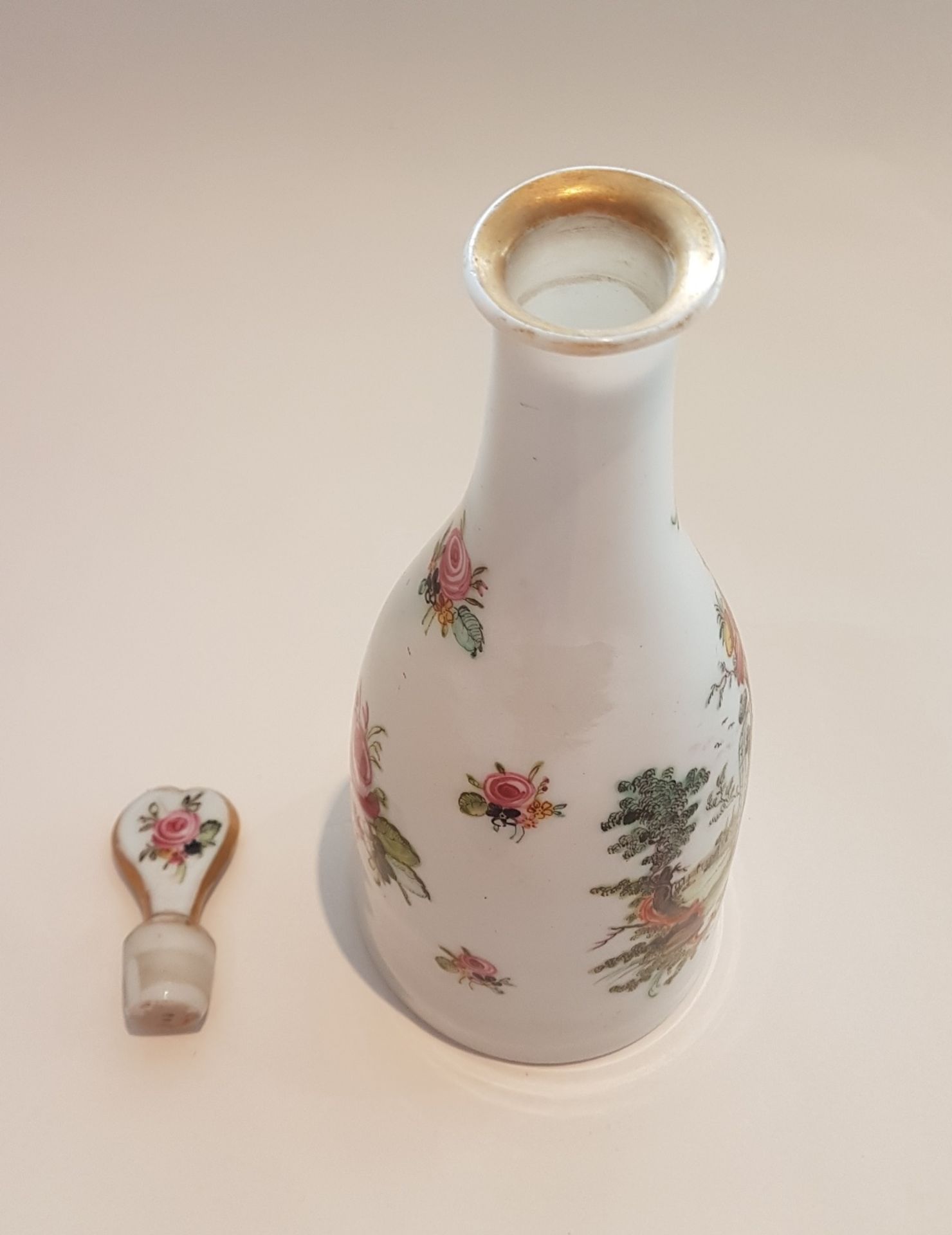 La Granja factory, Spain, 18th century.Opaline glass carafe with its heart-shaped stopper; - Image 3 of 4