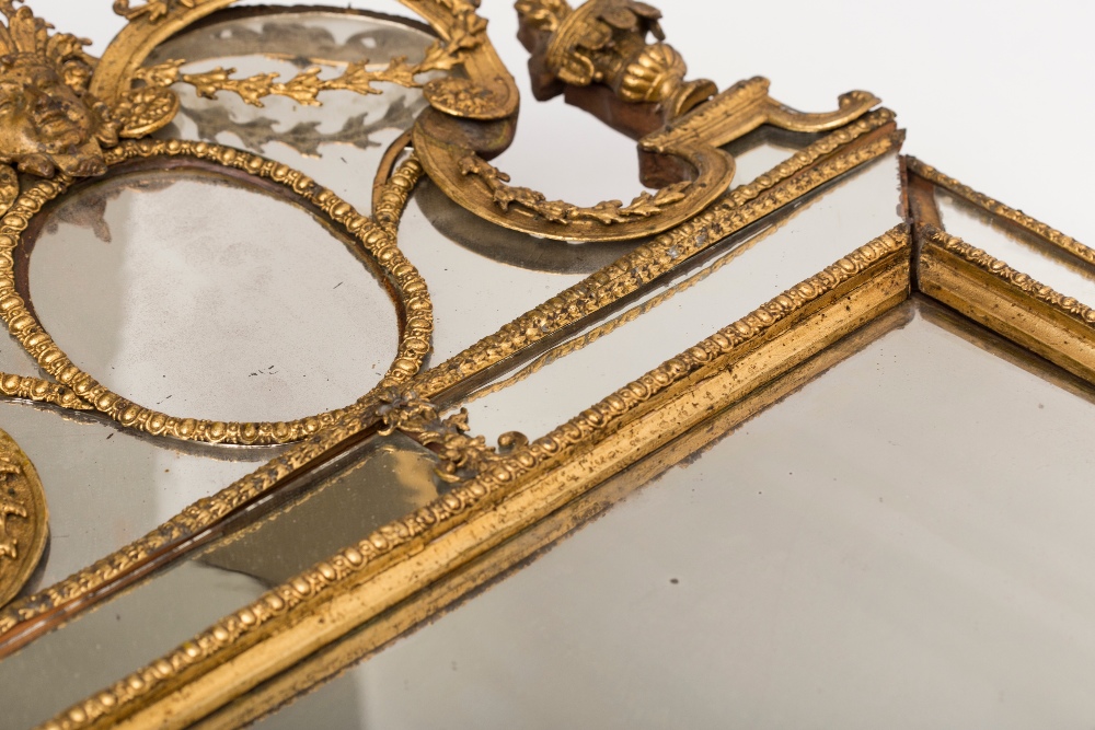 Burchard Precht (1651-1738). Attributed to.Mirror with parecloses; Wood and gold-plated lead, - Image 4 of 4