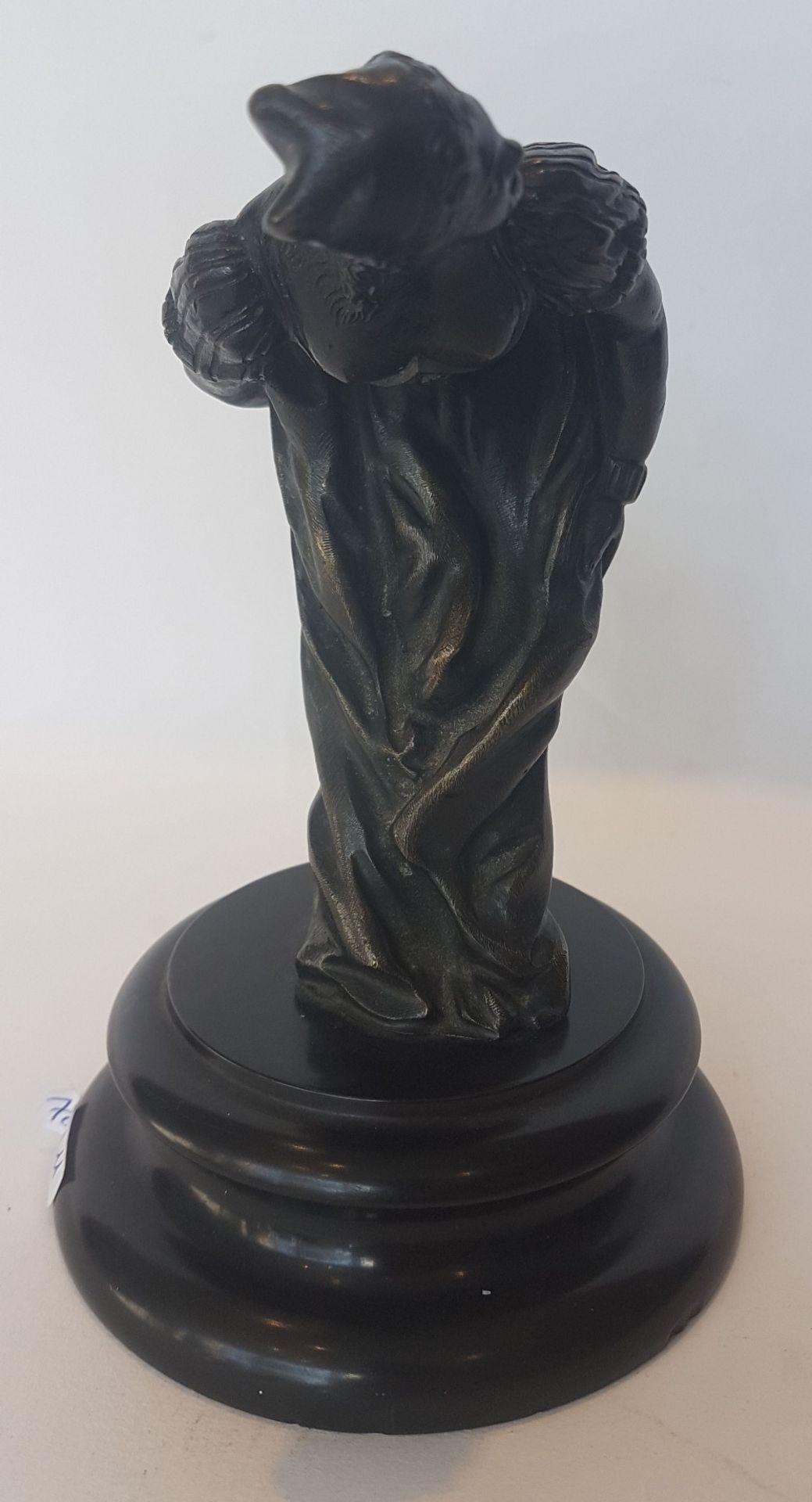 Irreverence; Bronze sculpture with brown patina. Black marble stand. H: 14.5 cm; D base: 10 cm - Image 4 of 4