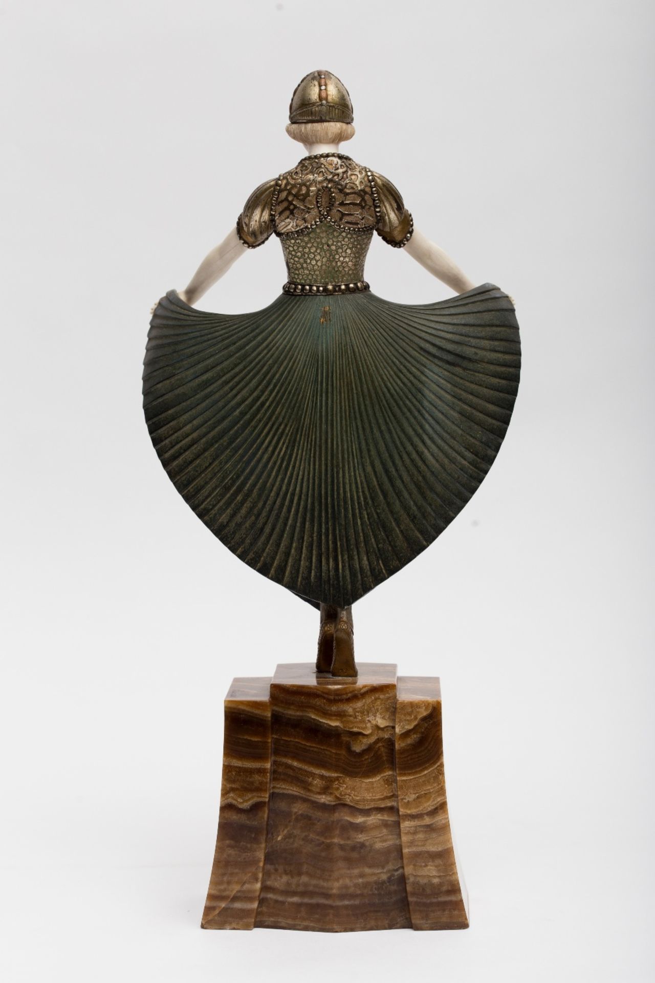 Demeter Haralamb Chiparus (1886-1947) Actress; Chryselephantine sculpture in bronze with multiple - Image 5 of 9