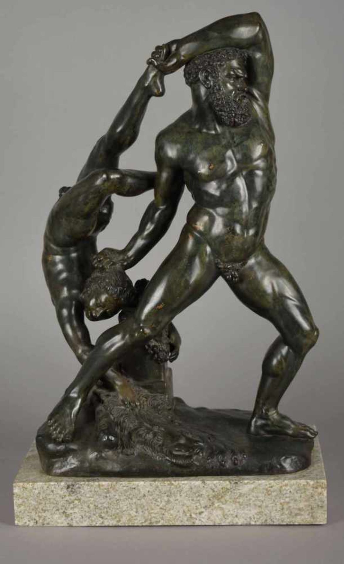 Mythologische Gruppe Bronze, dunkelgrün patiniert, verkleinerter Nachguss des 1795 von Antonio - Bild 3 aus 3