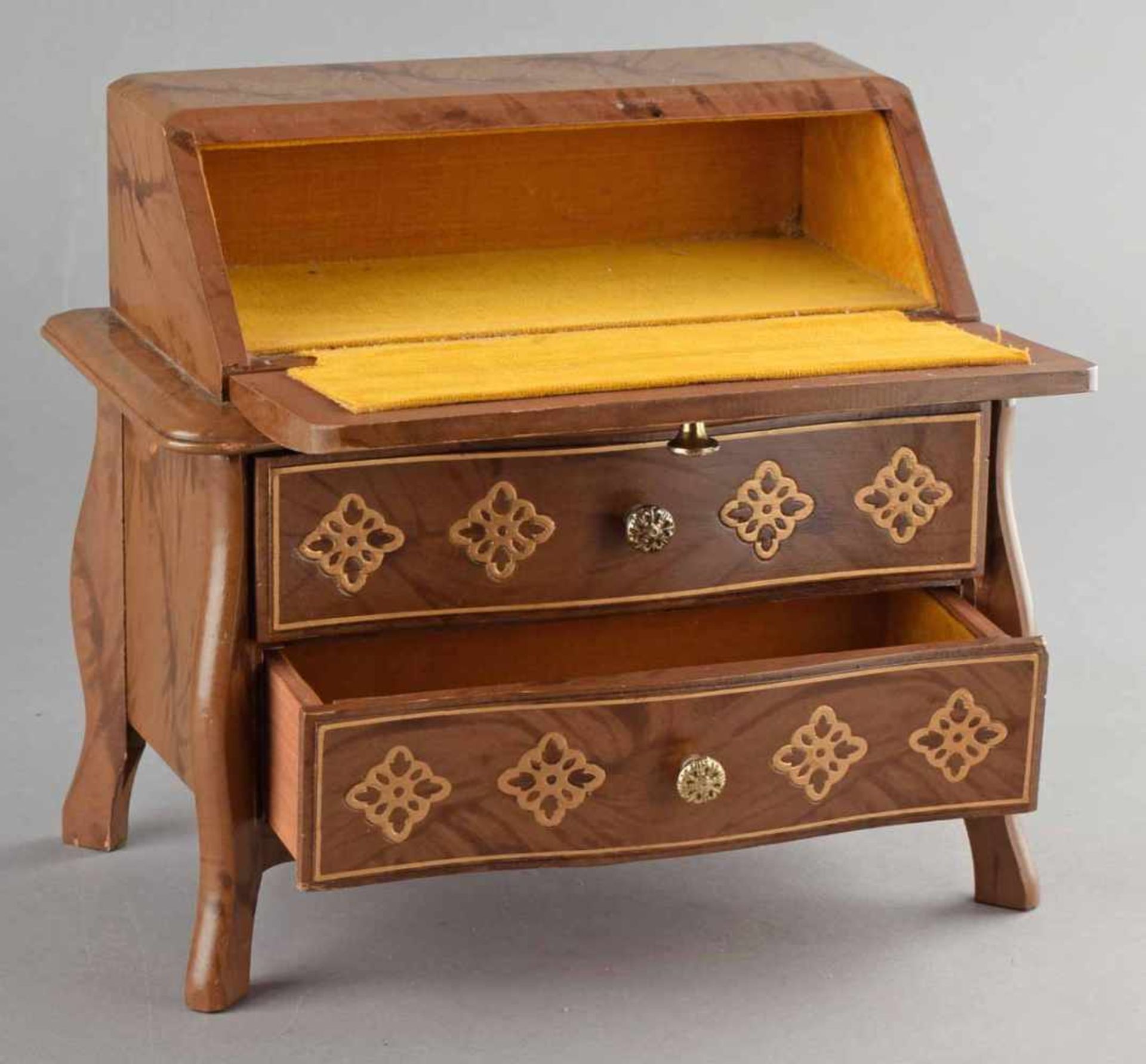 Schmuckschatulle in Form eines Pultsekretärs, zwei Schübe und Pultklappe, mit Spieluhr, innen - Bild 3 aus 4