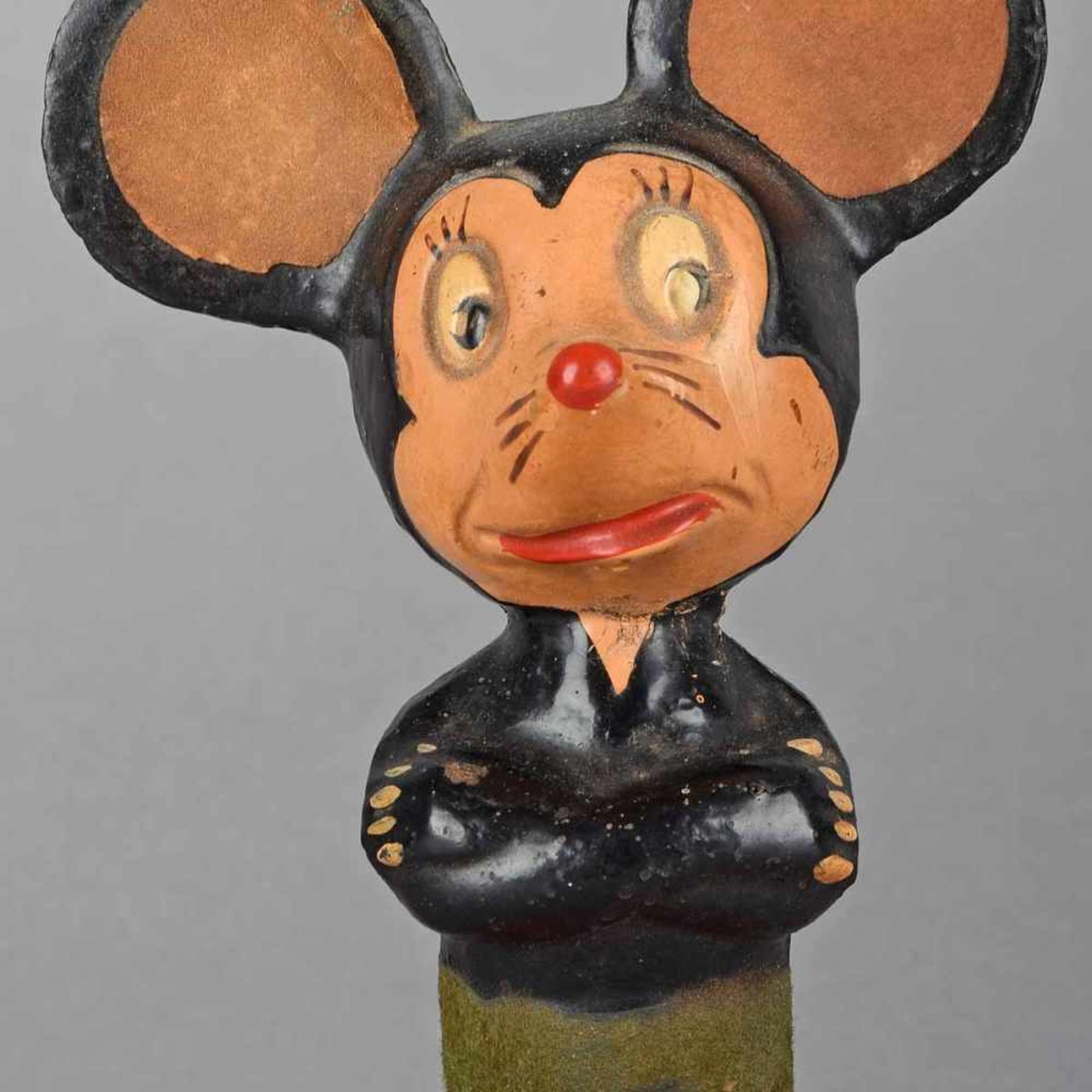 Mickeymausfigur Masse farbig gestaltet, insg. gute Erhaltung, H ca. 14 cm, 1940/50er Jahre