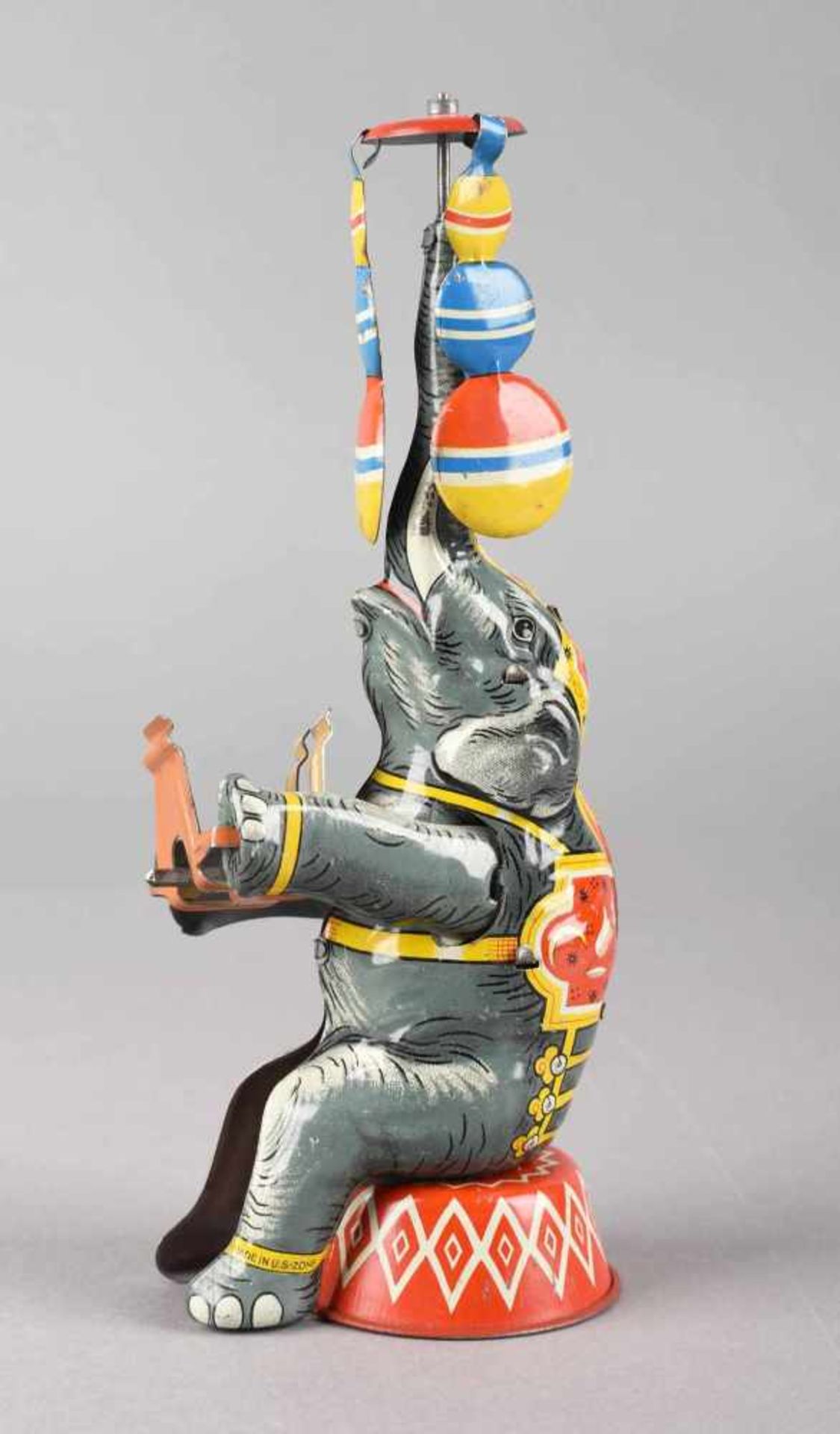 Elefantenfigur Blech, farbig lithografiert, Federaufzug, Elefant mit dem Rüssel jonglierend, - Bild 2 aus 2