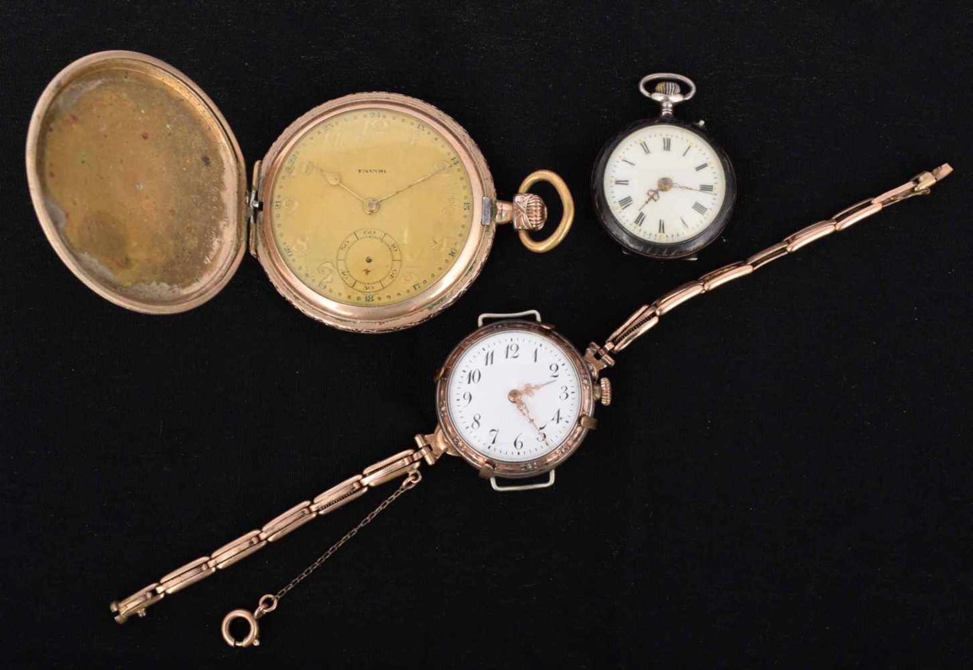 Drei Taschenuhren ungeprüft, untersch. Modelle, 2 x Damenuhr bzw. 1 x Herrenuhr, tlw. starke - Bild 2 aus 2