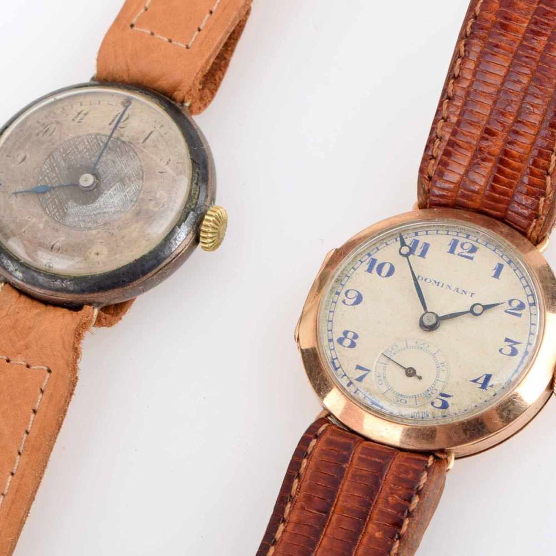Zwei Armbanduhren 1 x Gehäuse RG 375, Handaufzug (ungeprüft), helles Zifferblatt bez. "Dominant",