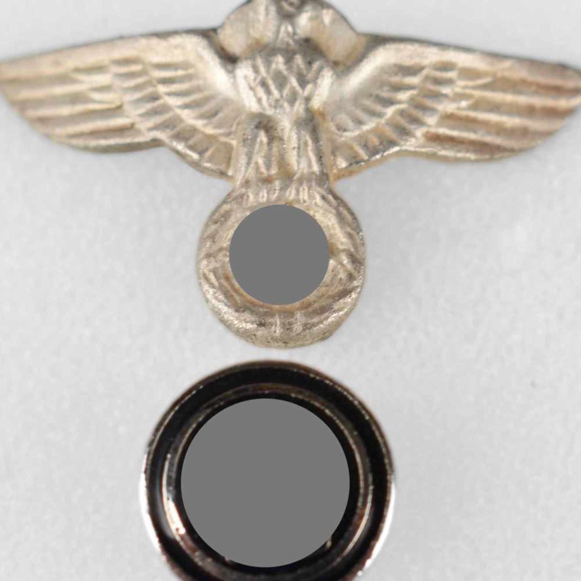 Zubehör Offiziersdolch III. Reich 1 x Pastille mit Runen sowie 1 x Adler für das Griffstück SS-