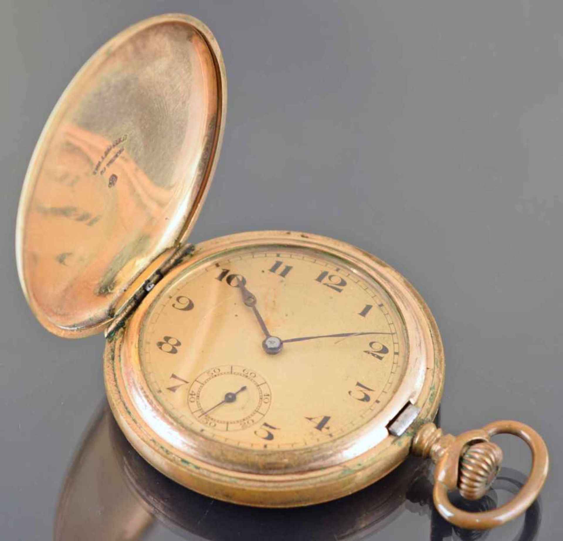 Sprungdeckeltaschenuhr Metallgehäuse vergoldet, Handaufzug, Stunde, Minute und kleine Sekunde auf - Bild 2 aus 2