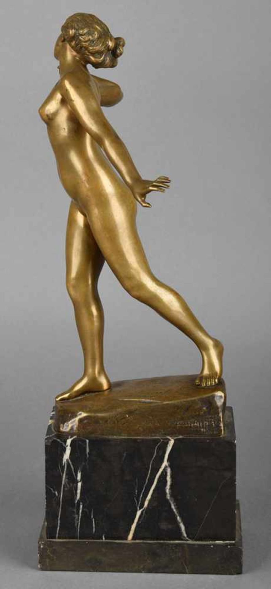 Kaesbach, Rudolph (1873 Mönchengladbach - 1955 Berlin) Bronze, stehender Frauenakt, - Bild 3 aus 6