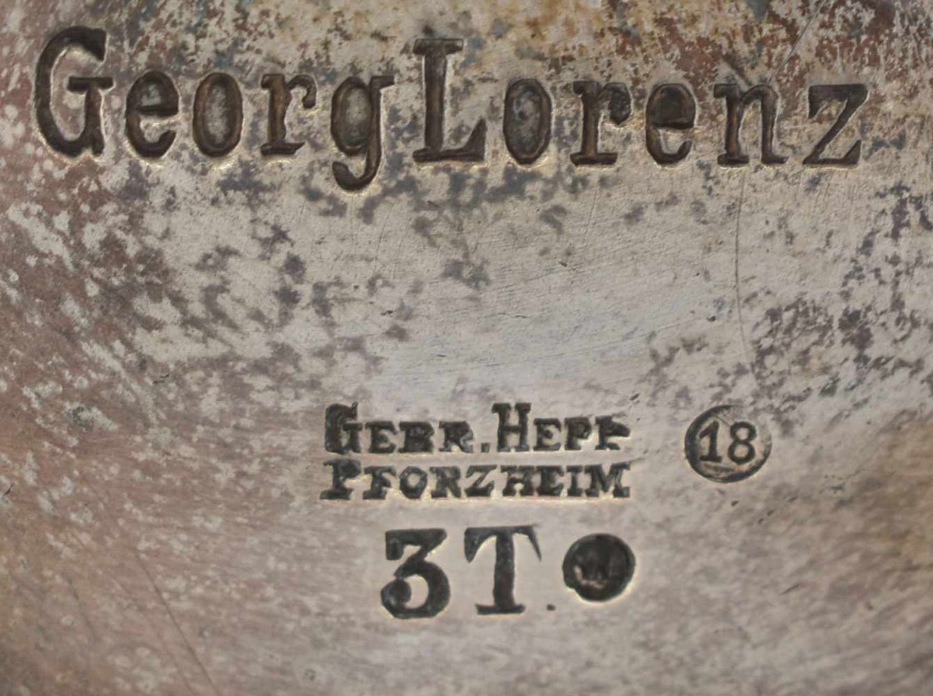 Henkelbecher und Fußschale Gebr. Hepp, Pforzheim, Metall versilbert, Becher in konischer Form mit - Bild 4 aus 4