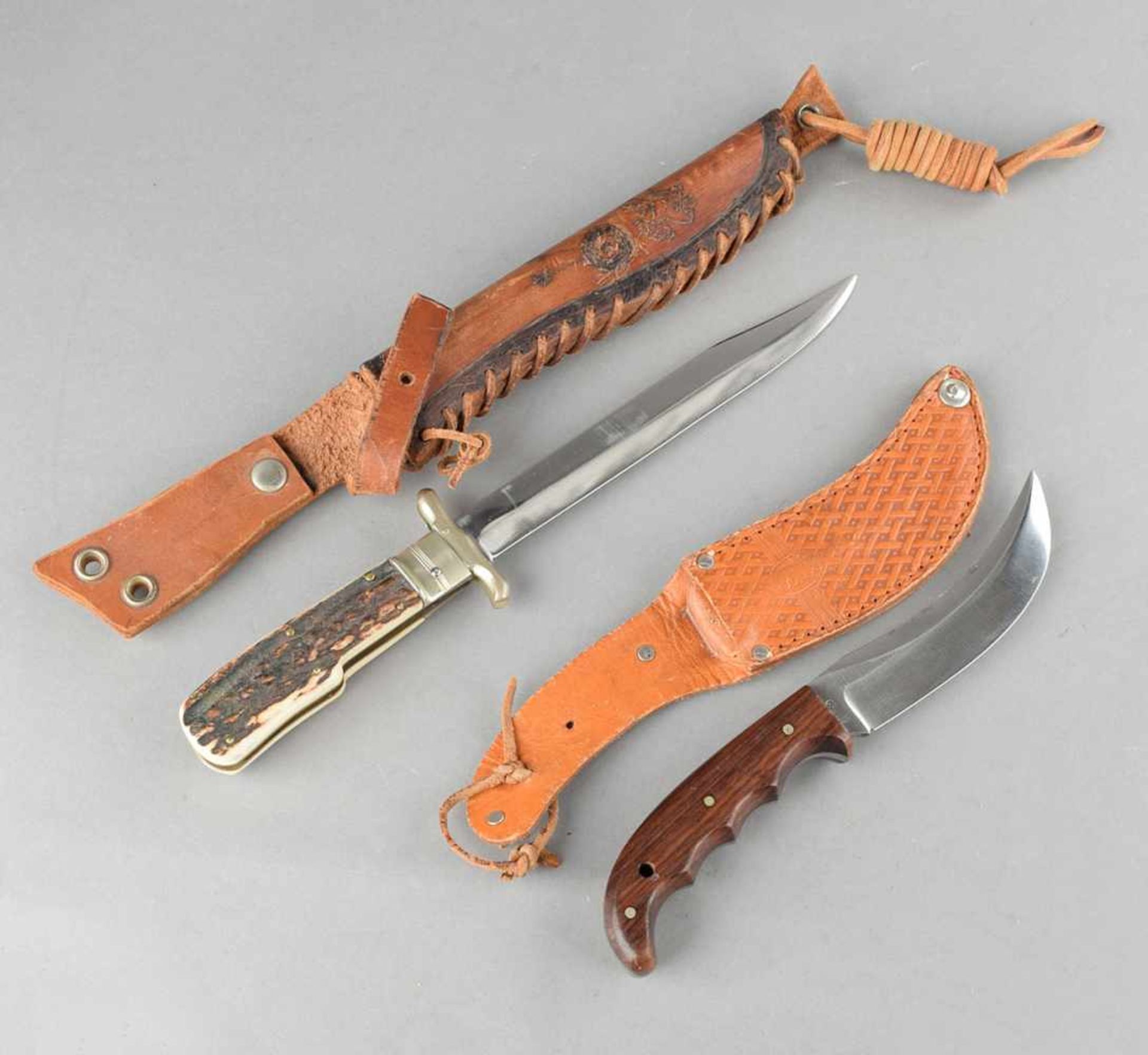 Zwei Jagdmesser 1 x Hubertus, Solingen, Hirschhorngriff, klappbare Klinge mit Druckfeder und - Bild 2 aus 2