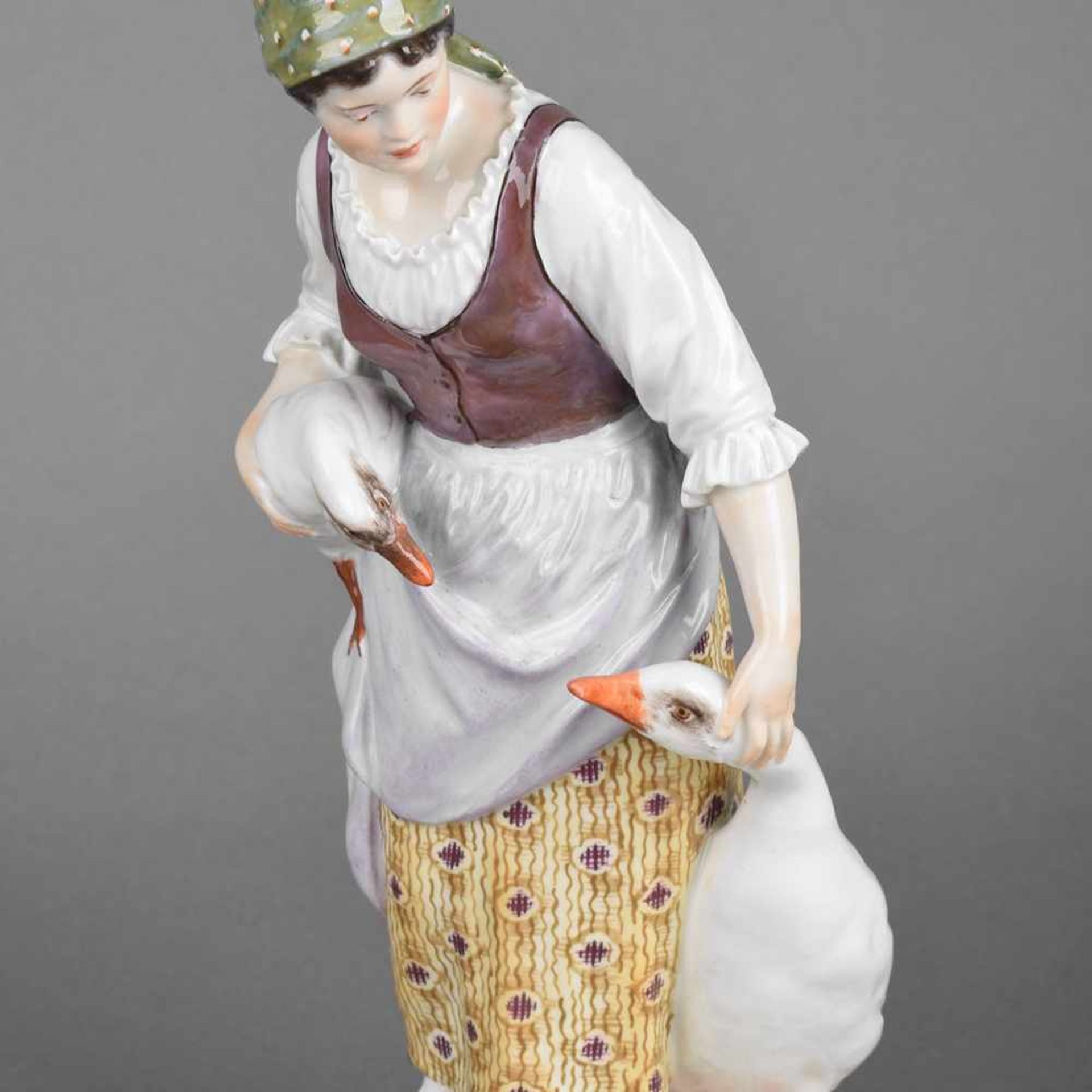 Jugendstil-Figur Manufaktur Meissen, Schwerter unterglasurblau, I. Wahl, Modell von Jakob Ungerer