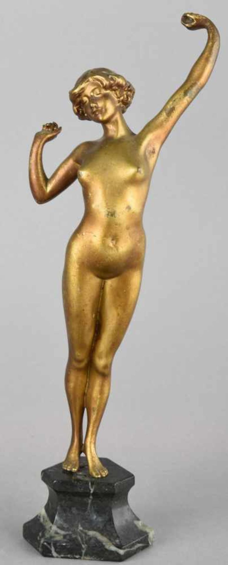 Jugendstil-Bronze Weißguss, goldfarben patiniert, stehender Mädchenakt in sich rekelnder Pose mit - Bild 2 aus 2