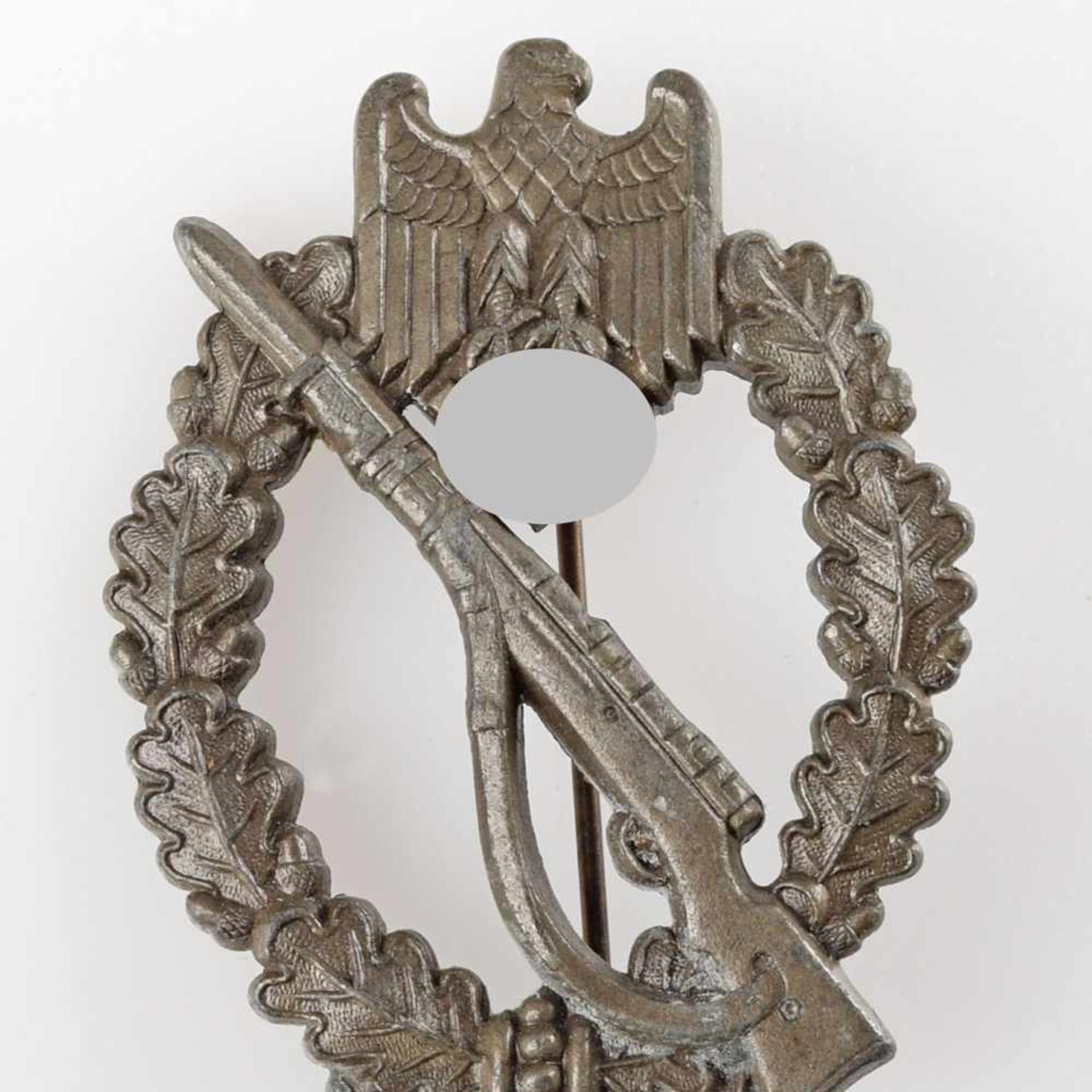 Kampfabzeichen III. Reich Infanterieabzeichen, Stufe Bronze, massive Prägung, senkrechte schmale