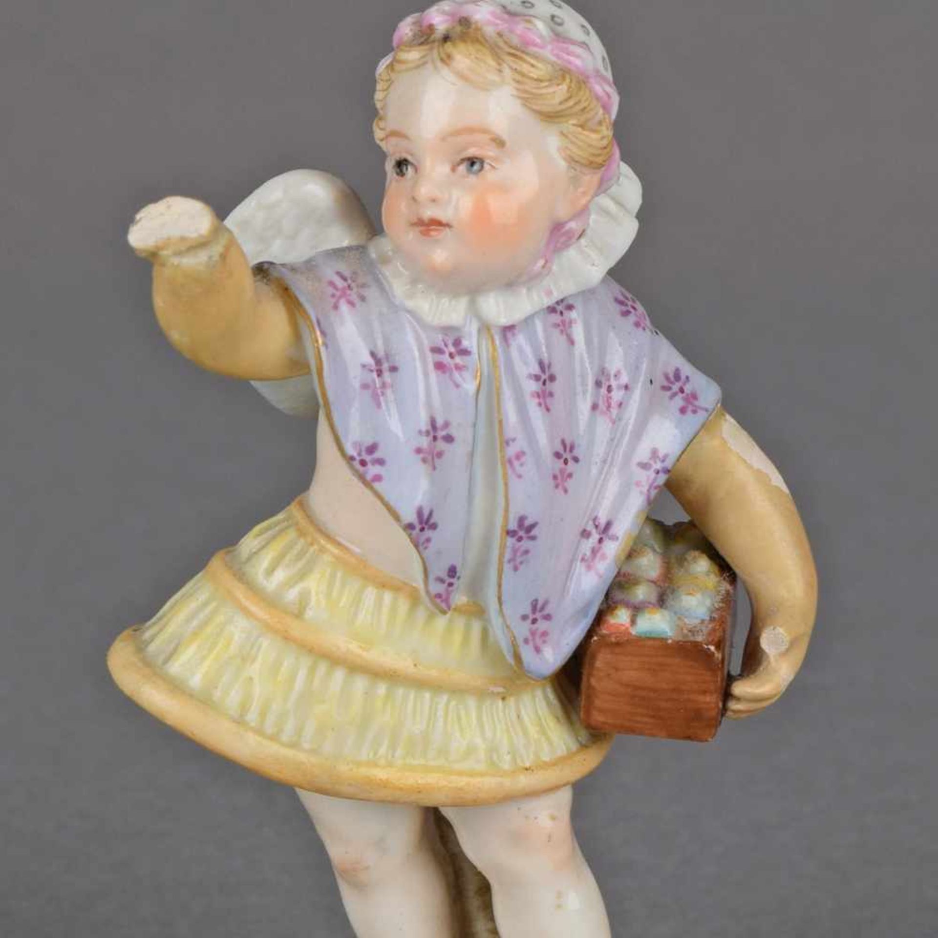 Amorettenfigur Manufaktur Meissen, Schwerter unterglasurblau, I. Wahl, Modell von J.J. Kaendler