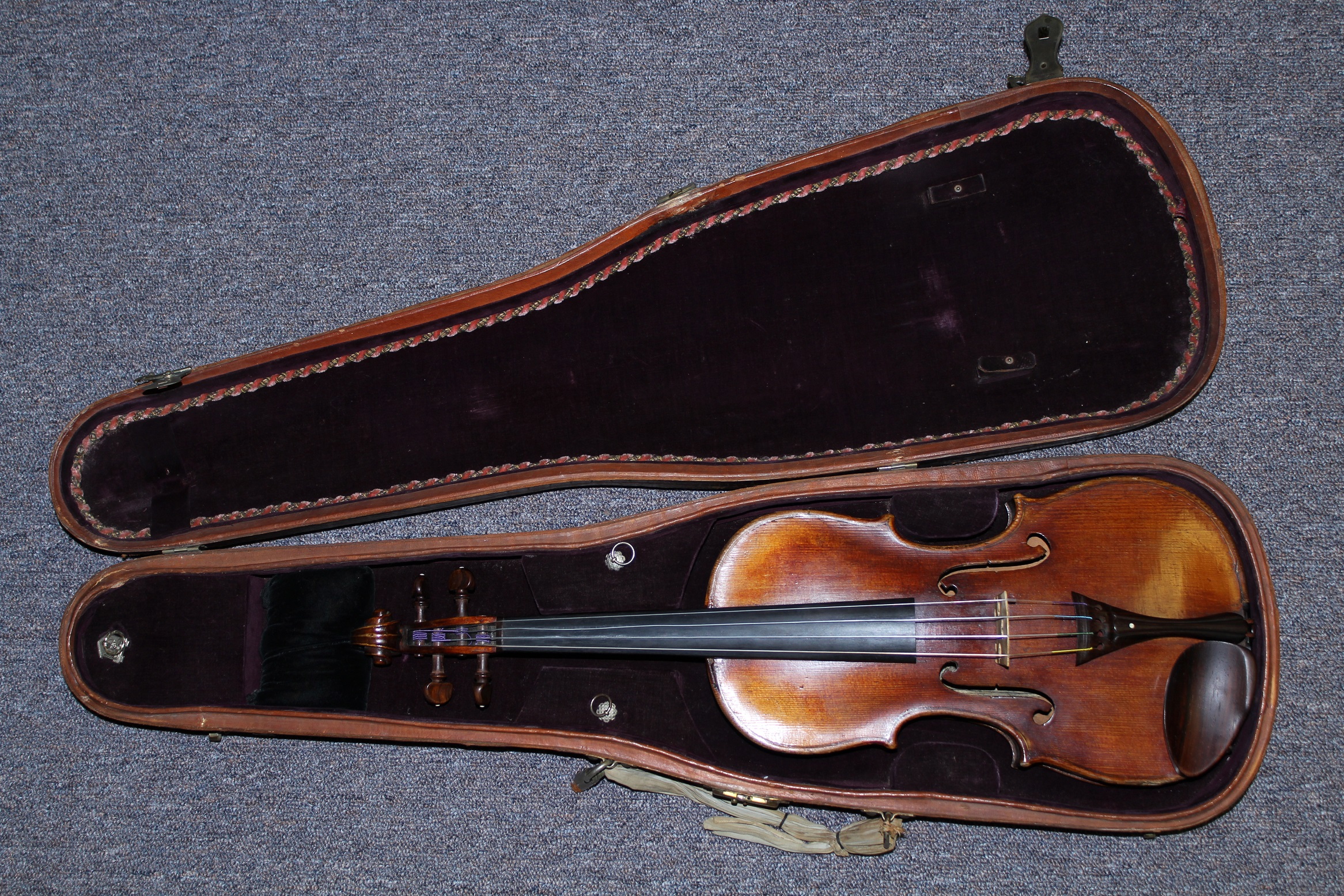 19th C. Mennegand Violin, Paris - Image 7 of 9