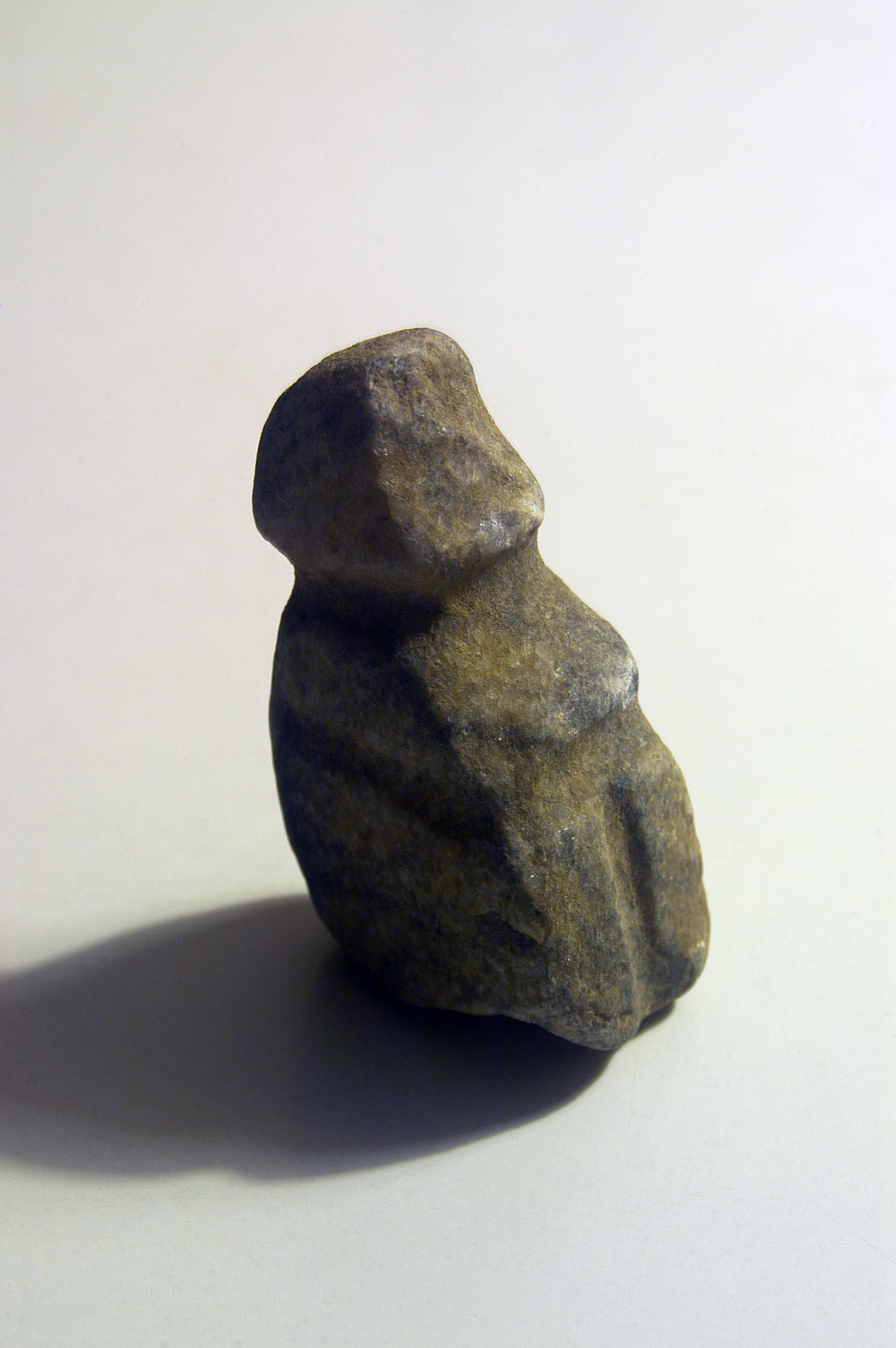 Mezcala M6 Type Seated Figure, ca 1000-300 BCE - Image 2 of 4