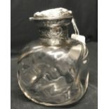 Hallmarked Silver: Cologne bottle swirl glass with classical decoration to lid and collar with