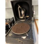 Early 20th cent. Decca tabletop record player 'Junior Portable'