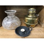 19th/20th cent. Lamps: Veritas brass oil lamp and shade and a black metal chamber stick.