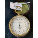 Scientific Instruments: WWI period pocket compensated barometer/altimeter by Negretti & Zambra of