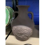 19th cent. Terracotta Greek Revival: Wilhelm Schiller & Son Portland vase, modelled after