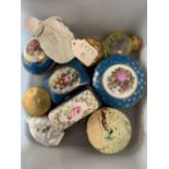 20th cent. Ceramics: Limoges trinket boxes, scent bottles in a case, egg shaped, serpentine and