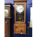 Mechanical/Clocks: 20th cent. Oak "Gledhill Brook Time Recorder" clocking in clock with winder.