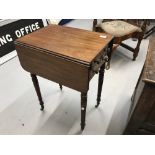 19th cent. Drop leaf occasional table of small proportions, one set of dummy drawers and the whole