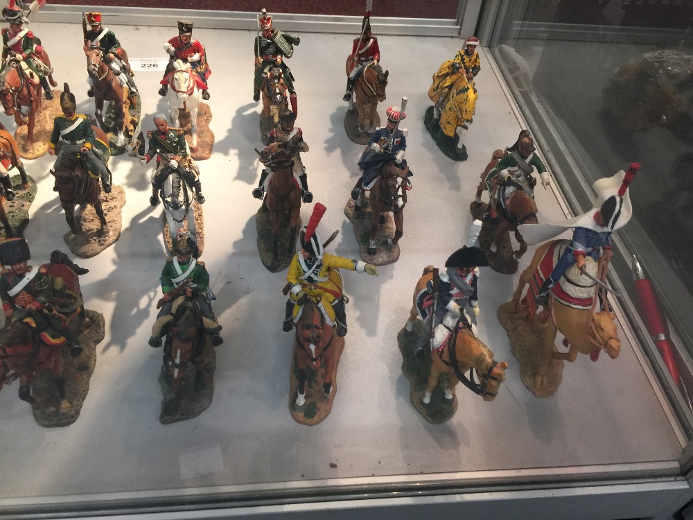 Del Prado: Collectable model soldiers. 100 mounted figures from Cavalry of The Napoleonic Wars - Image 3 of 4