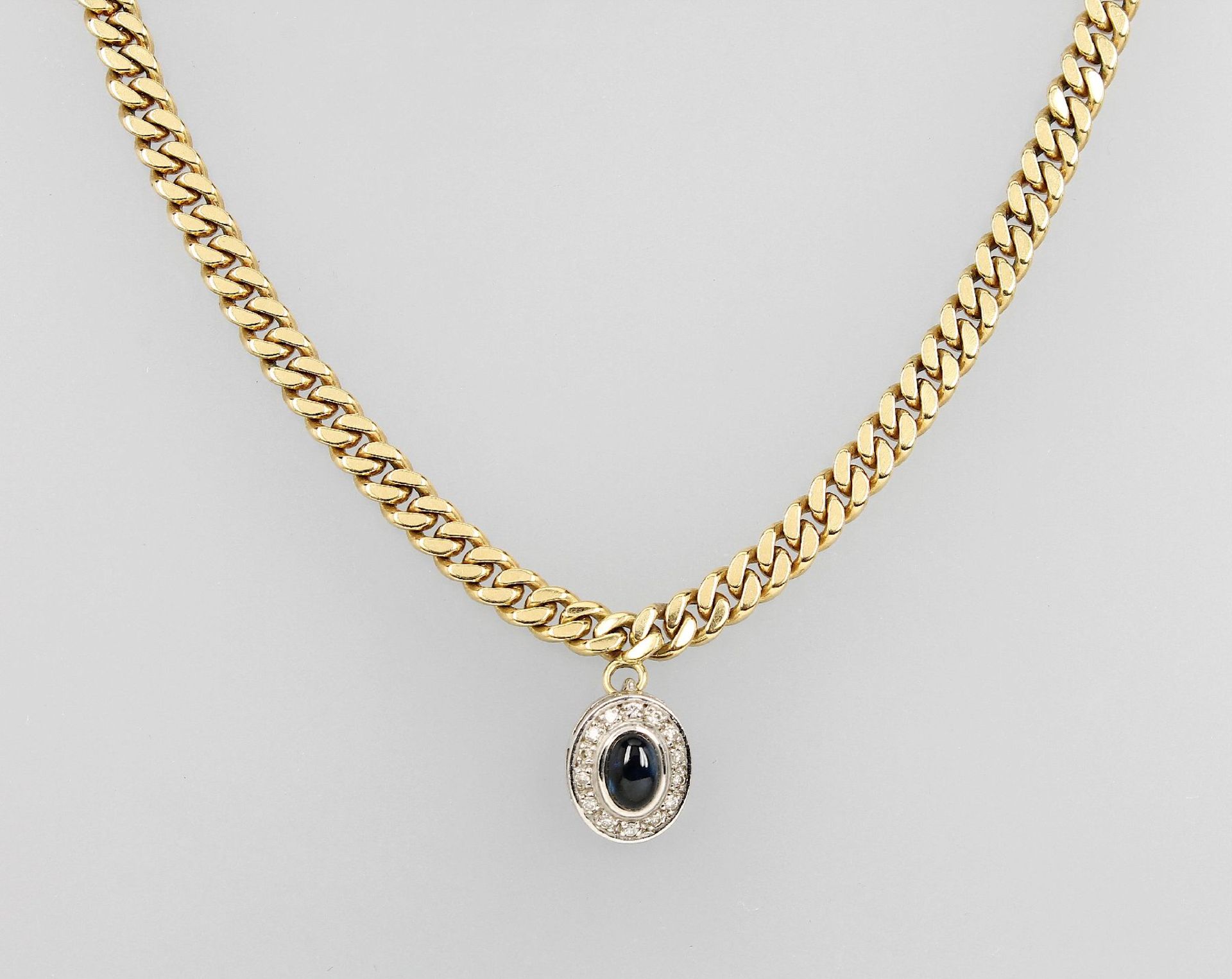 14 kt Gold Collier mit Saphir und Diamanten, GG/WG 585/000, Anhänger mit Saphircabochon ca. 1.1