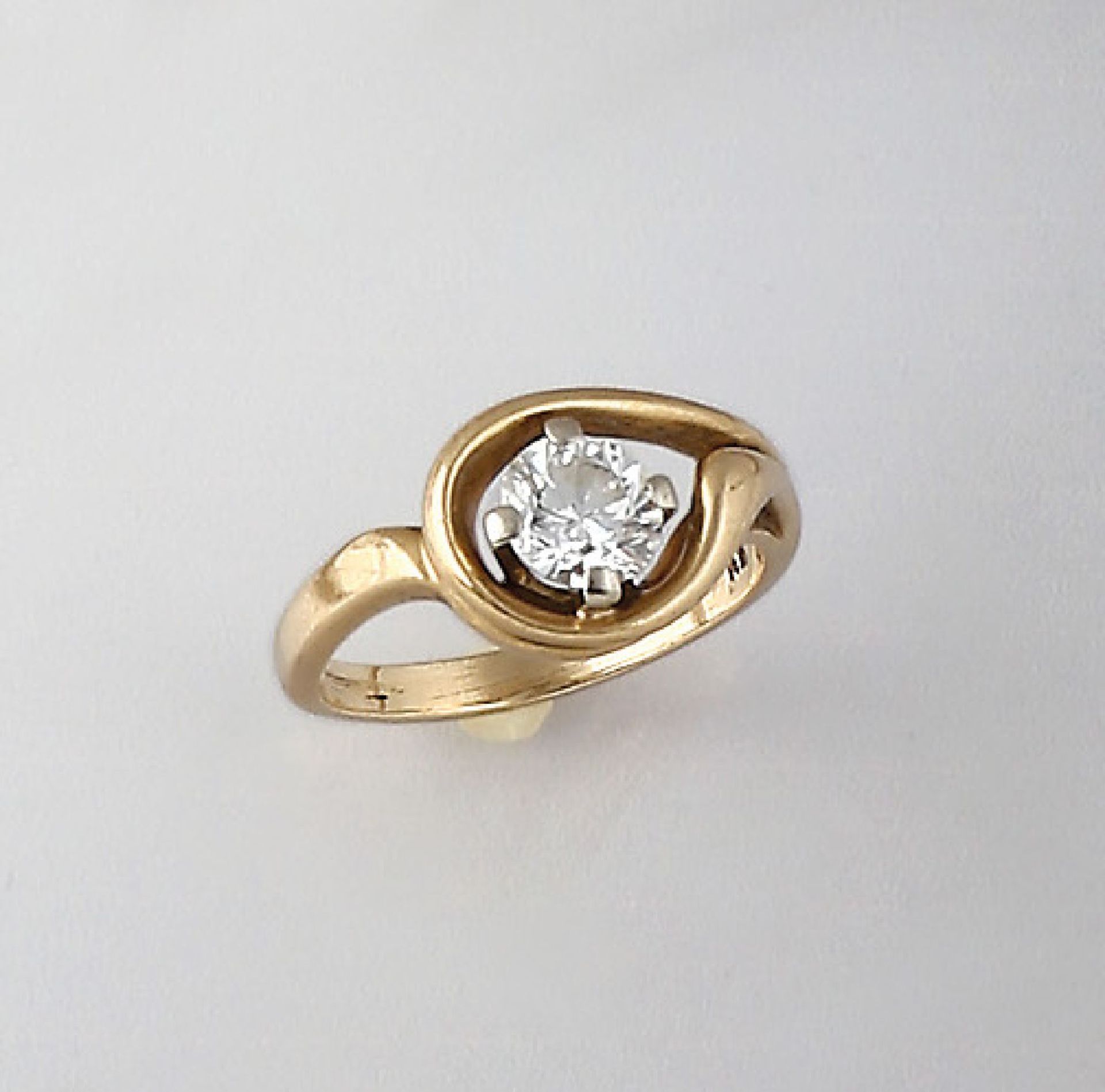 14 kt Gold Ring mit Brillant, GG 585/000, Brillant ca. 1.00 ct feines Weiß-Weiß/vvs2, RW 54.5, ca. 5