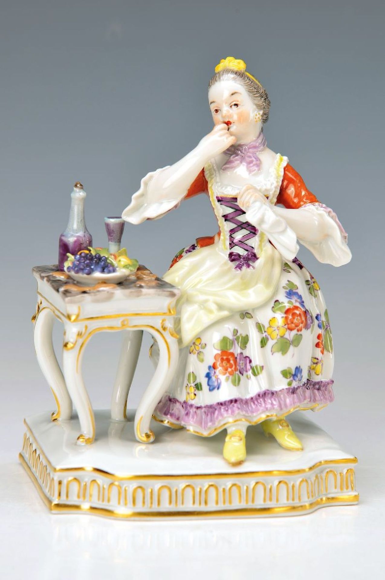 Porzellanfigur, Meissen, 2.H.20.Jh., Allegorie auf den Geschmack, num. 109, (alte Modellnr E 3)