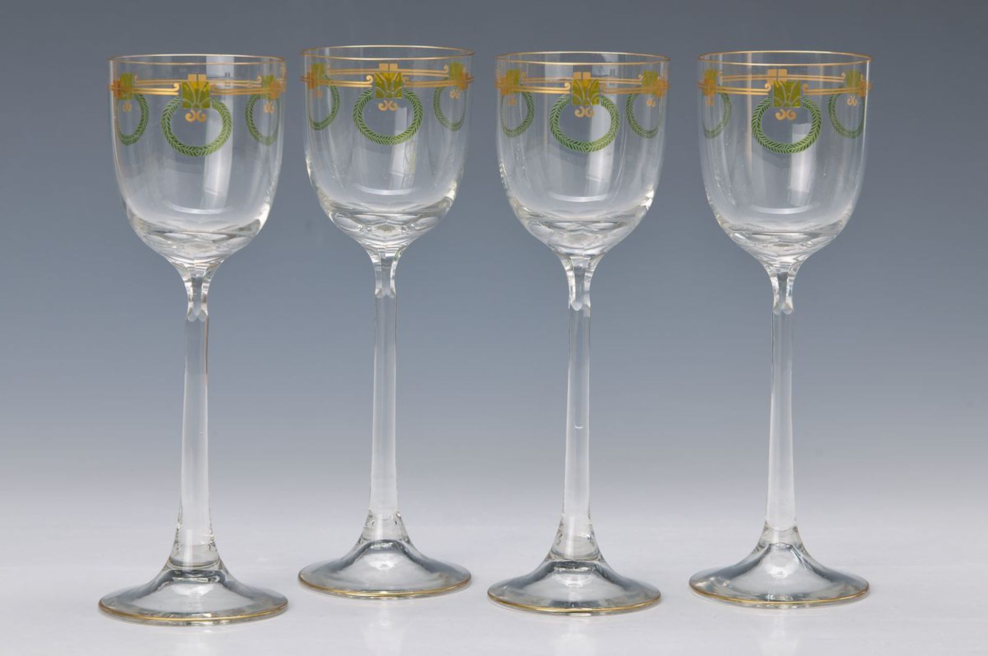 6 Gläser, deutsch, um 1910, farbloses Glas, mit transluszider Emailbemalung und Goldstaffage, H. ca.