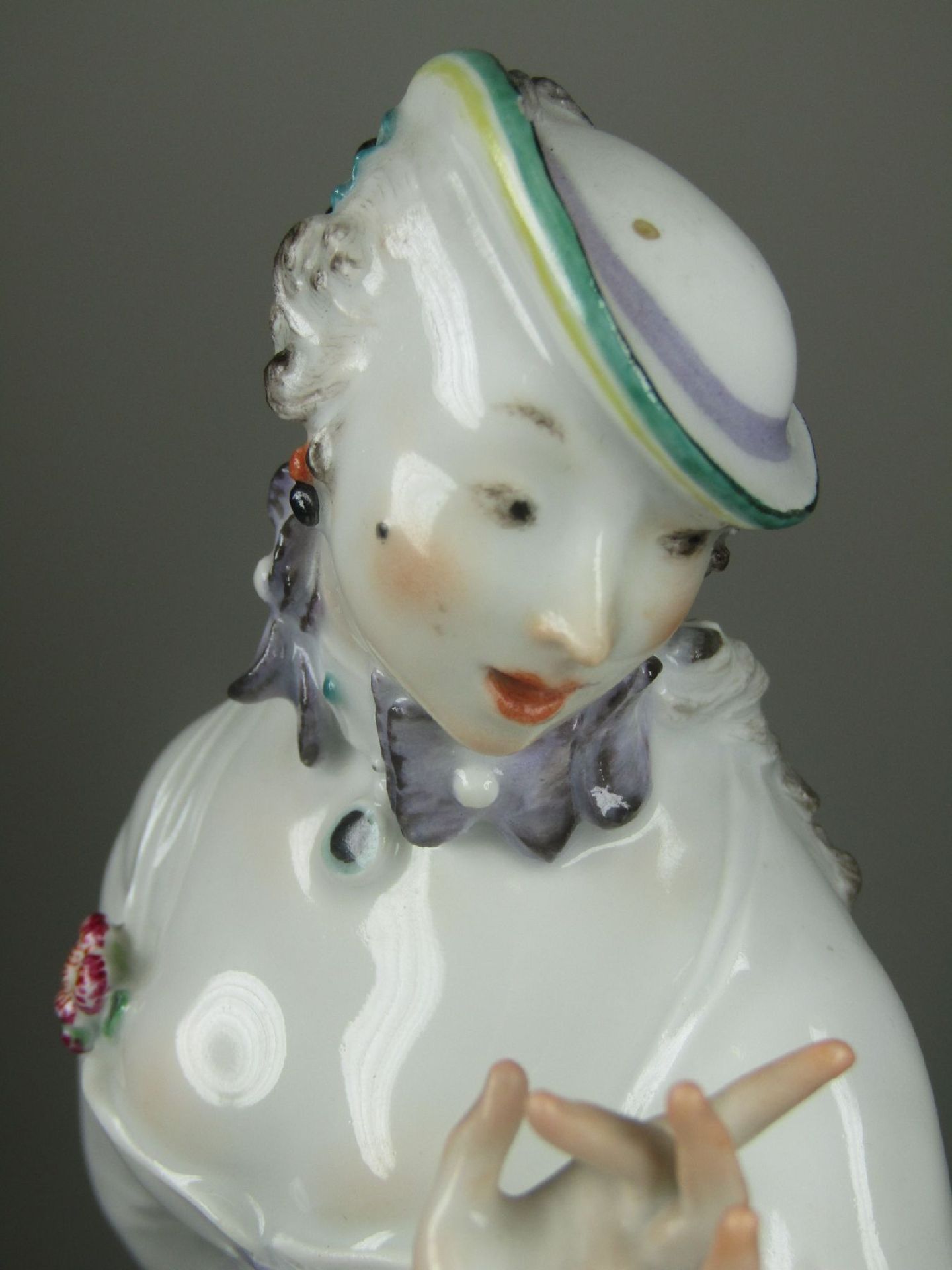 Grosse Porzellangruppe, Meissen, "Dame mit Mohrenkind", Entwurf Peter Scheurich, 1919, Ausformung - Bild 3 aus 8