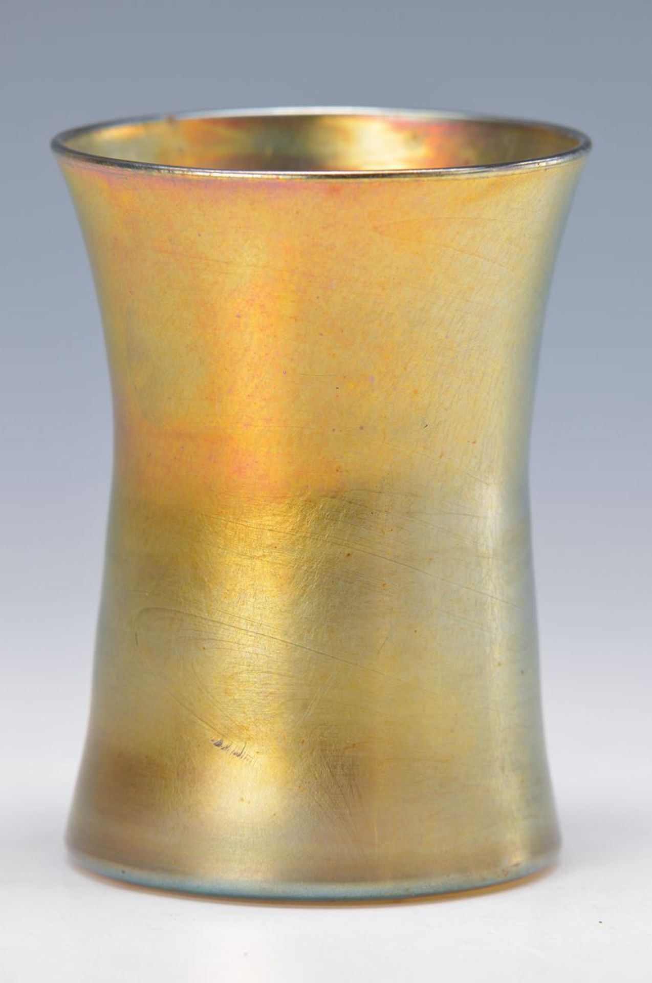 Vase, Tiffany, um 1905, aus der Favrile-Serie, bernsteinfarbenes Glas, taillierte elegante Form,