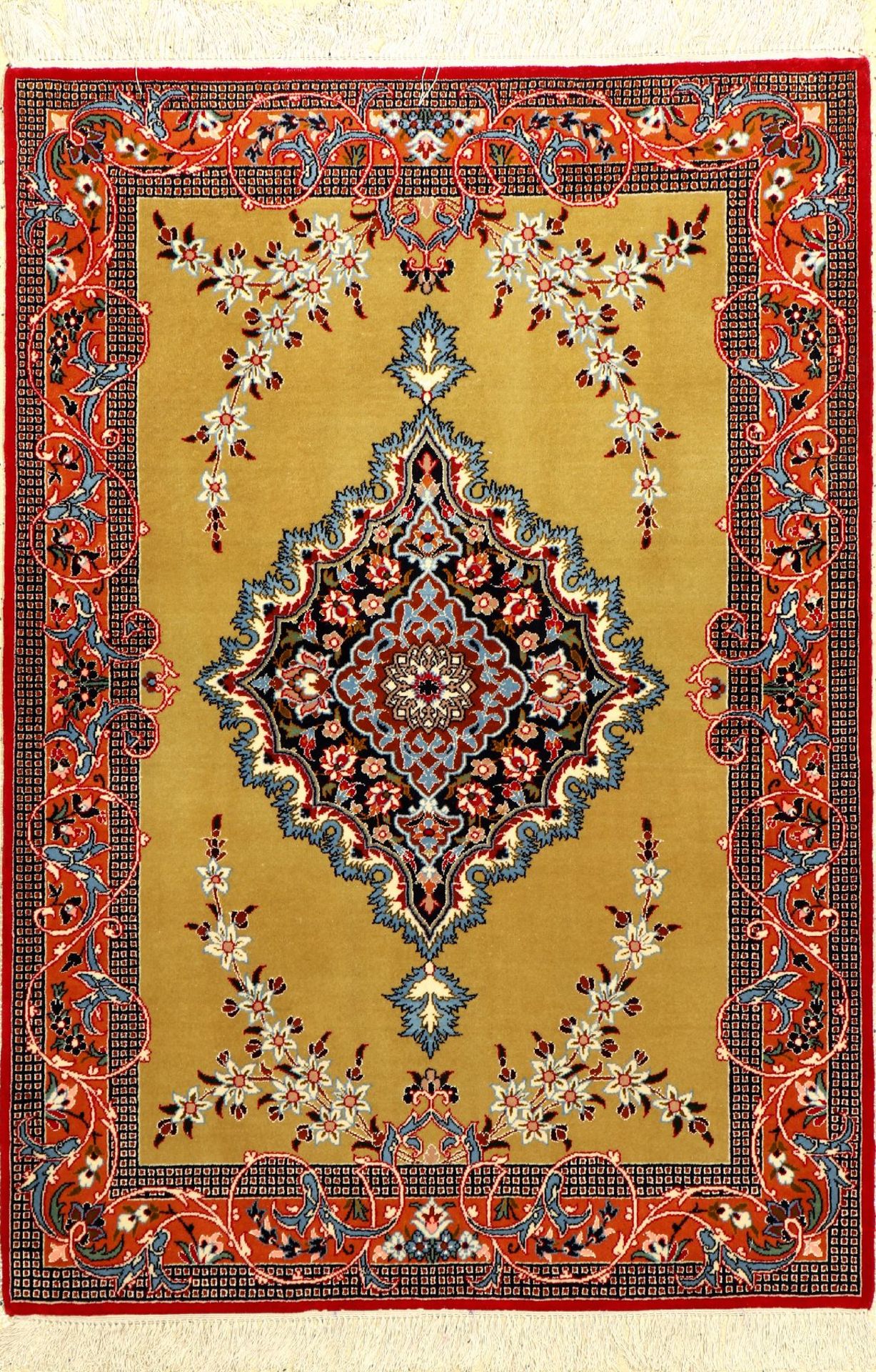 Grüner Esfahan fein, Persien, ca. 15 Jahre,Korkwolle mit und auf Seide, ca. 115 x 85 cm, seltene