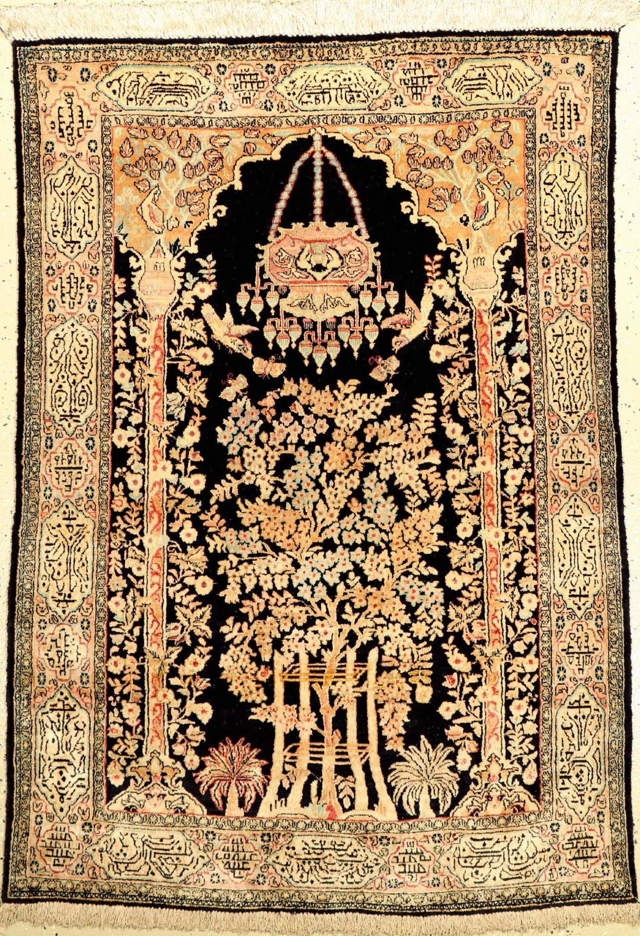 Seiden Ghom alt, Persien, ca. 50 Jahre, reine Naturseide, ca. 152 x 110 cm, EHZ: 2Silk Qum Rug,