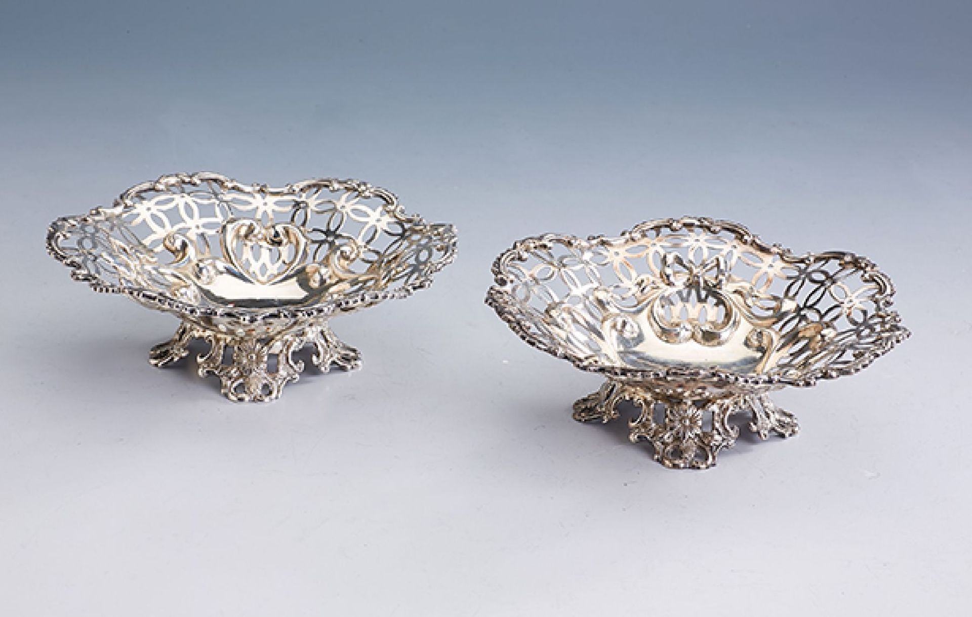 2 Anbietschälchen, England, London 1892, 925er Silber, Meistermarke Carrington & Cie., 130 Regent