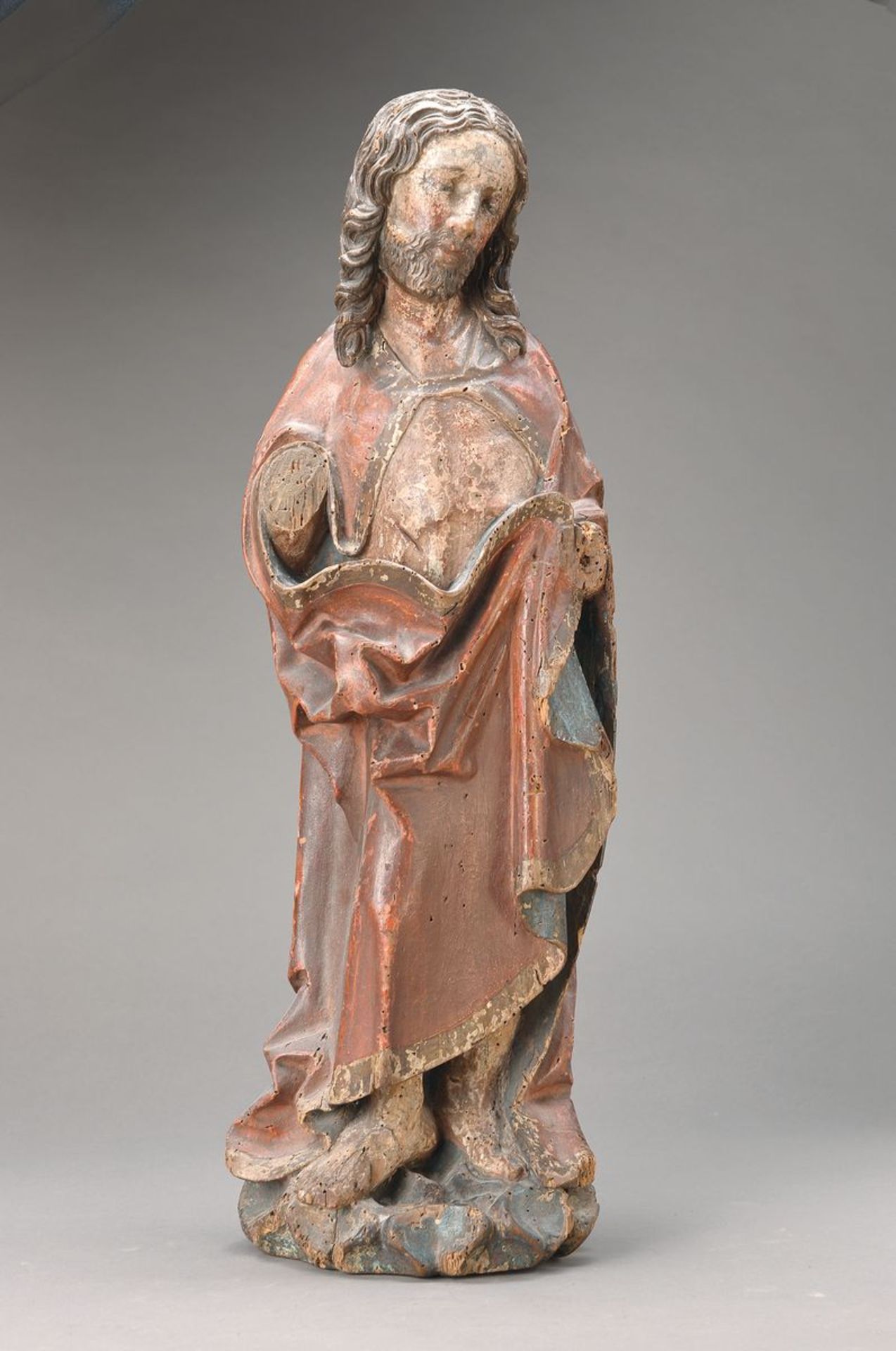 Heiligenfigur, süddeutsch, 18.Jh., Lindenholz aus einem Stück geschnitzt, polychrom gefasst, mind.