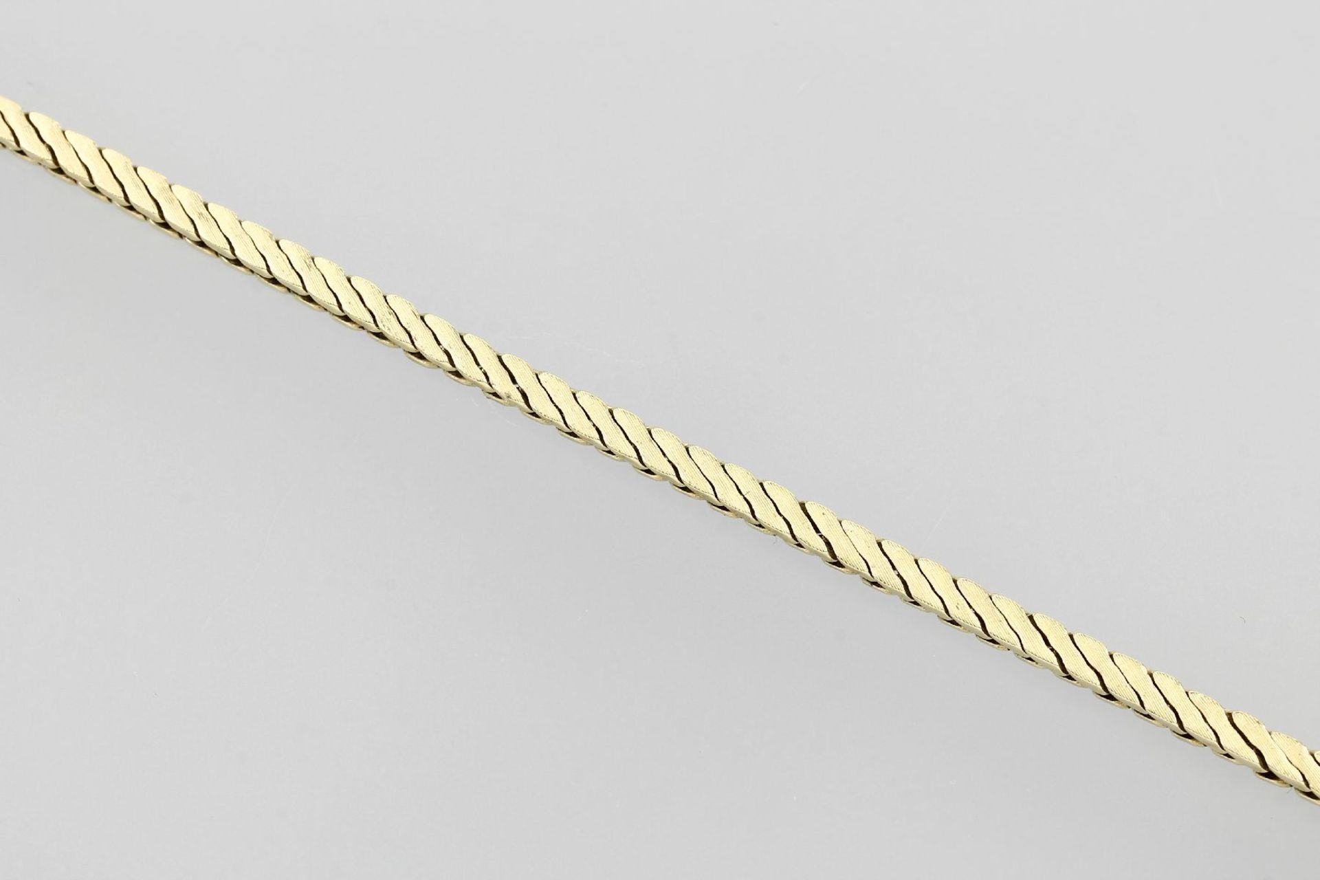 14 kt Gold Armband, GG 585/000, L. ca. 20 cm, Kastenschloß mit Sicherheitsacht, ca. 13 g14 kt gold