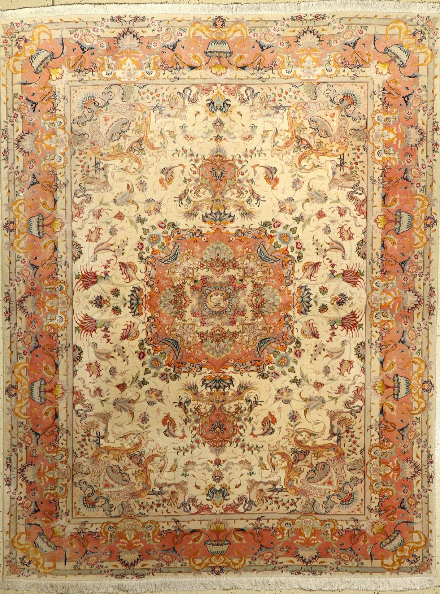 Täbriz fein, Persien, ca. 40 Jahre, Korkwolle mit Seide, ca. 199 x 156 cm, EHZ: 2(