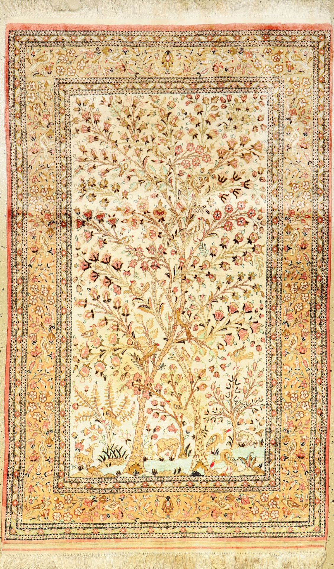 Ghom Seide, Persien, ca. 50 Jahre, Naturseide, ca. 172 x 105 cm, EHZ: 2(Flecken)Qum silk Rug,
