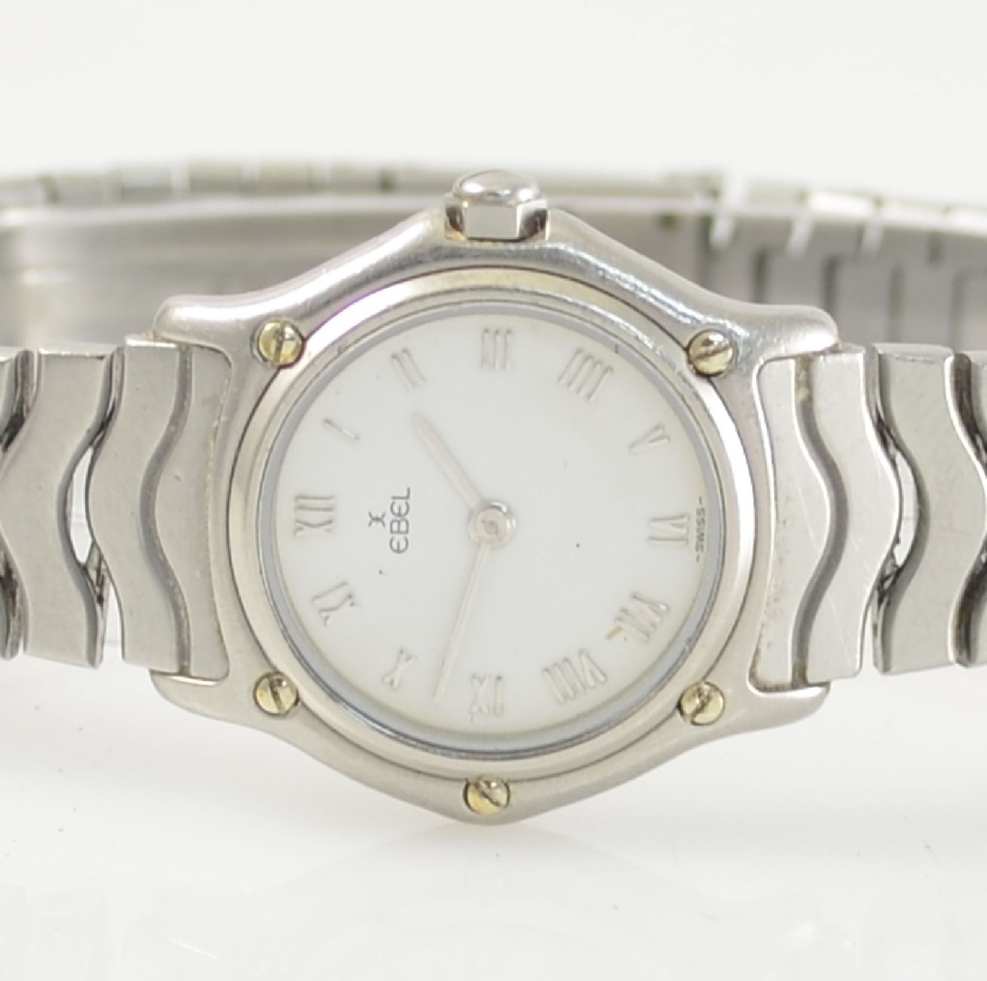 EBEL Damenarmbanduhr Classic, Ref. 11551150, Edelstahlgeh. inkl. Wellengliederband m. Faltschl., - Bild 2 aus 7