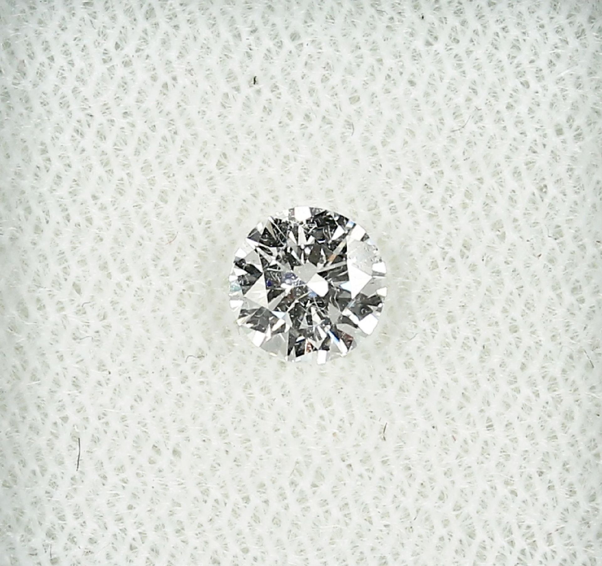 Loser Brillant, ca. 0.512 ct feines Weiß/lr Schätzpreis: 3000, - EURLoose brilliant, approx. 0.512